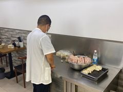 -黄阿姨锅贴大王(万航渡路店)