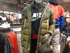 -NIKE上海青浦优选体验店