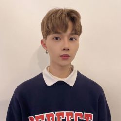 点击看大图 -辛格·潮沙龙