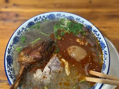 全家福鸭血粉丝汤-叶新小吃店(来凤小区总店)