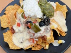 -Sunset Bar(丹绒亚路香格里拉店)