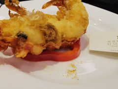-荣誉国际酒店-云顶旋转餐厅