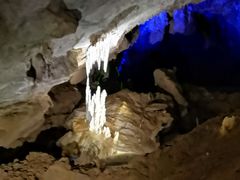 -巴马水晶宫