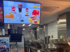 -麦当劳(鄂尔多斯机场店)