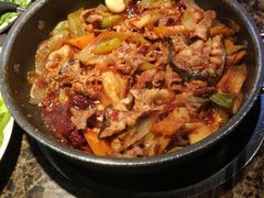 黑毛猪蹄焖锅-猪啊牛呀羊啊铜盘烤肉(正大广场店)