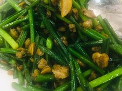 -正宗鸡饭粤香酒家(朱村店)