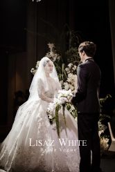 点击看大图 -Renee芮亦婚纱