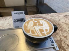 -Roast8ry Coffee Lab