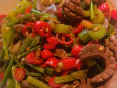 -八府香鸭·啫啫煲(华山路店)