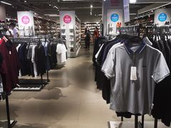 -唯品会(北京国瑞城店)