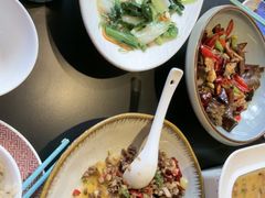 -桥边小楼·手工云南菜·古城观景小楼