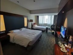 -上海浦东假日酒店