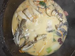 -咕嘟草帽鱼·牛奶一样的鲜鱼汤(包河万达广场创始店)