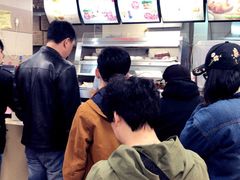 -华莱士·全鸡汉堡(五号路店)