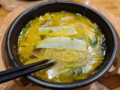 -桥香园过桥米线(国贸店)