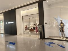 -URBAN REVIVO(西安Momopark店)