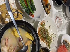 -沪华海鲜大酒楼(南汇店)
