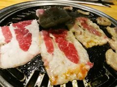 -唯成•韩国炭火烤肉 유성고기