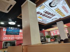 大堂-集草轩·重庆麻辣烤鱼(西湖道店)