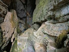 -龙水峡地缝景区