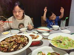 -秀儿四九城·新京菜(亚运村鸟巢店)