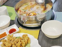 -四季喧黔味豆米火锅(万达广场店)