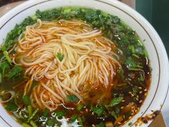 -伊京轩兰州牛肉面(闹市口店)