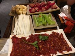 -舒家大院重庆老火锅(纪念塔店)