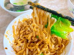 -华威达牛庄(黄埔大道西店)