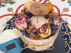 -小苍兰风铃草·礼物蛋糕(沈阳店)