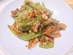 -粤小馆(天安云谷店)