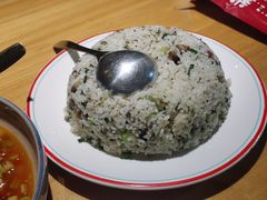 芽菜腊肉炒饭-自贡盐帮菜·玩辣餐厅(樱花园西街店)