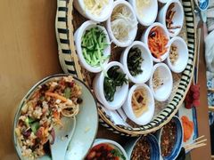 -包整·丝娃娃(一览甲秀楼风景店)