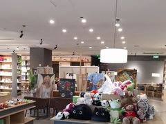 -魔方城市书房(中街益田店)