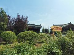 -梁子湖东篱老屋生态庄园