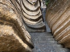 -梭布垭石林景区