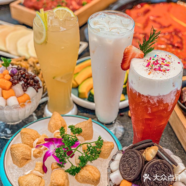 重庆首家露营地火锅 露天草坪火锅太浪漫了