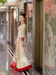 点击看大图 -艾拉·女王婚纱礼服馆