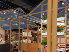-渝信川菜 · 川味家常菜(财富购物中心店)