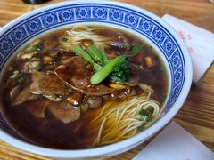 -沪西老弄堂面馆(定西路店)