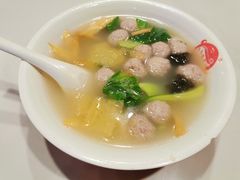 生汆丸子汤-子午路张记肉夹馍(小寨西路店)
