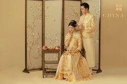 -至臻微拉婚纱摄影