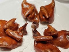 润烧脆皮乳鸽-粤界(望京金辉店)