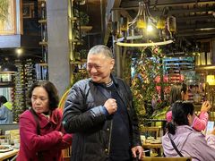 -胡桃里音乐餐厅(陶溪川店)(川湘赣菜·世界百大酒庄直供红酒·音乐表演)