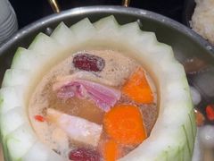 -得意咚瓜·顺德鱼生·冬瓜火锅(深圳首店)