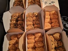 蟹黄肉松小贝-鲍师傅糕点(国金街店)