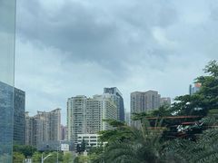 -大中华希尔顿酒店-念自助餐·嗨啤·小龙虾