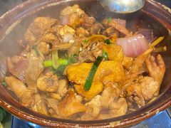 -胡须佬鸡煲四季火锅(海雅缤纷城店)
