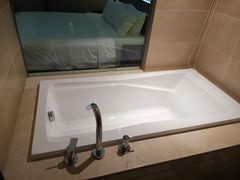 -南京新街口桔子水晶酒店