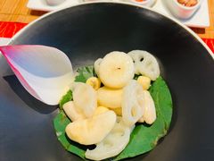 -鲤院·新中式美学·庭院餐厅(夫子庙店)